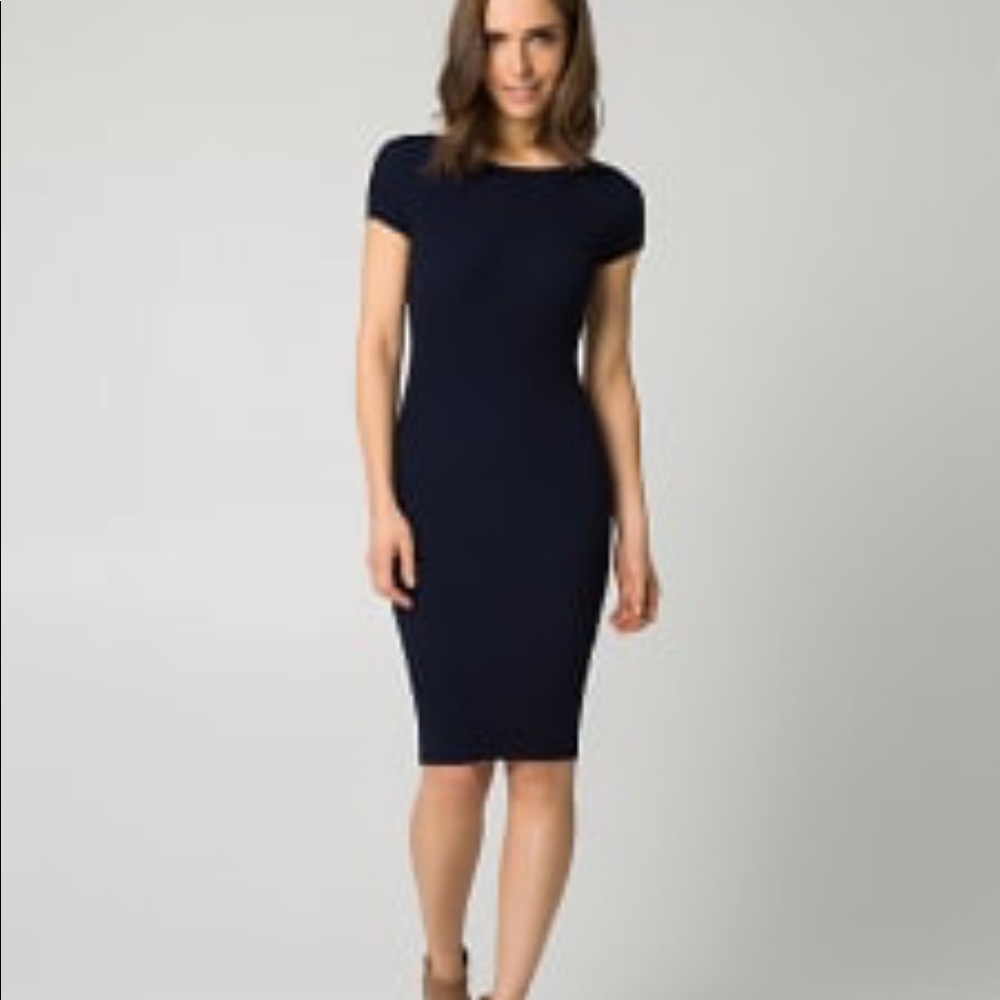 Le chateau midi length fitted knit dress XXL